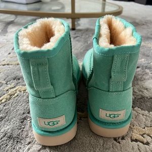 Ugg Classic Short Teal Boots